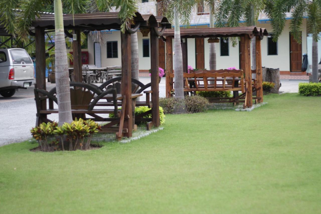 Pn Gold Resort Bangsaen Zewnętrze zdjęcie