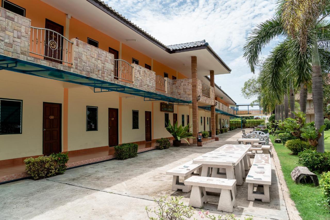 Pn Gold Resort Bangsaen Zewnętrze zdjęcie
